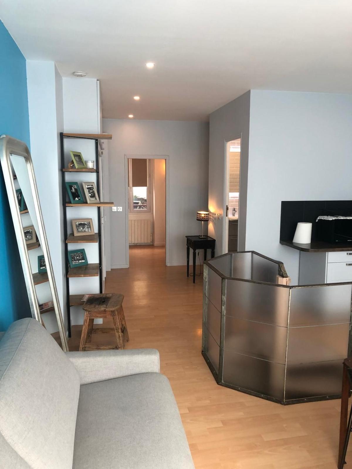 Loft 2 Bedroom Loft Effeil Tower Ac By Lcc Agency パリ エクステリア 写真